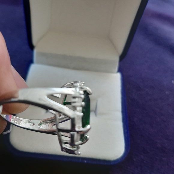 Ladies jewelry - Picture 4 of 8